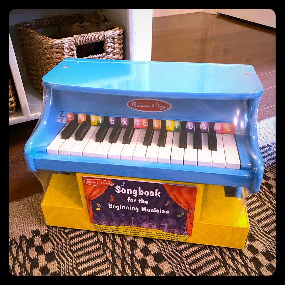 ❌SOLD❌ Melissa and Doug Piano
